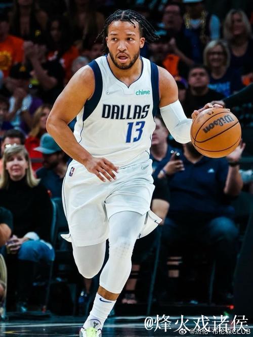 布伦森谈文班：必须把他从篮下引开，他的内线防守非常出色